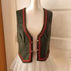 Groen wollen vest met rode details oktoberfeest trachten 42, Carnaval, Maat 42/44 (L), Ophalen of Verzenden, Zo goed als nieuw