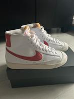 Nikes te koop 1 keer gedragen, Ophalen of Verzenden, Zo goed als nieuw, Schoenen
