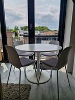Witte DOCKSTA tafelset 4 stoelen van Kwantum, Ophalen, Kunststof, 50 tot 100 cm, 100 tot 150 cm