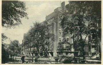 (378-285-015) Amsterdam OZ Voorburgwal beschikbaar voor biedingen