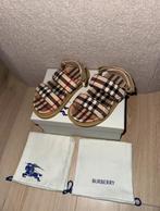 Burberry sandalen maat 26, Ophalen of Verzenden, Zo goed als nieuw, Overige typen