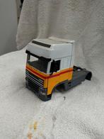 DAF XG voor de hobbyist, Hobby en Vrije tijd, Modelauto's | 1:32, Ophalen of Verzenden, Gebruikt, Overige merken