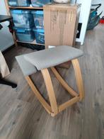 Ergonomische kniestoel van hout en stof, Ophalen of Verzenden, Bureaukruk