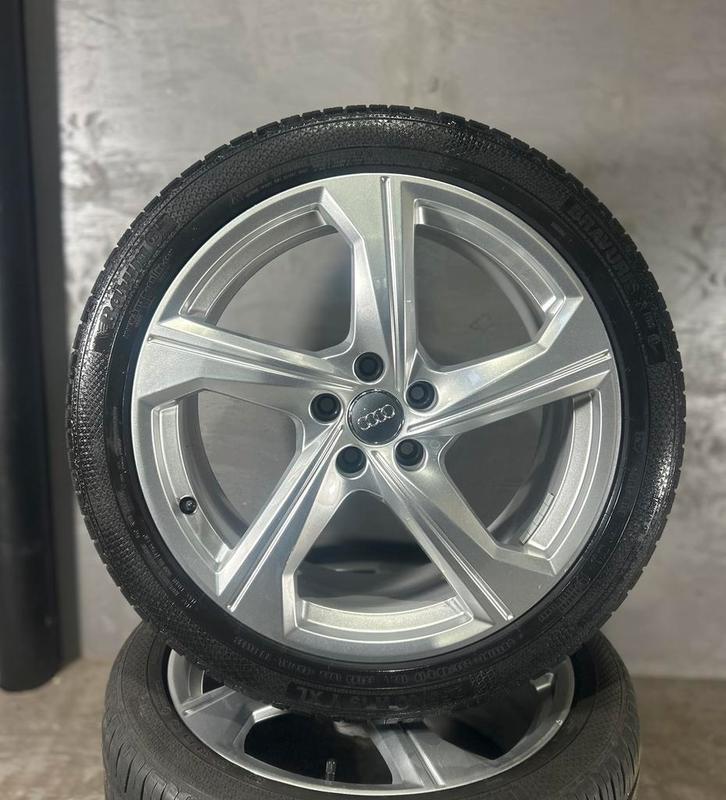 Audi velgen 19 inch Orgineel, Auto-onderdelen, Banden en Velgen, Banden en Velgen, Zomerbanden, 19 inch, 255 mm, Nieuw, Ophalen