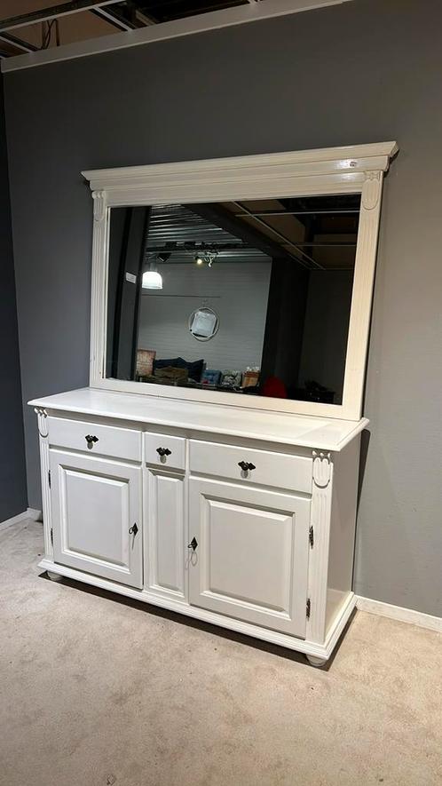 Mooie witte buffetkast met spiegel, Huis en Inrichting, Kasten | Buffetkasten, Gebruikt, 200 cm of meer, 25 tot 50 cm, Ophalen