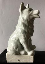Witte porseleinen hond, herdershond van steen, gaaf, 15,5 cm, Ophalen of Verzenden, Nieuw, Dier
