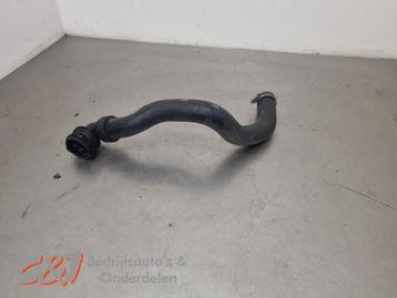 Radiateurslang van een Peugeot Expert beschikbaar voor biedingen