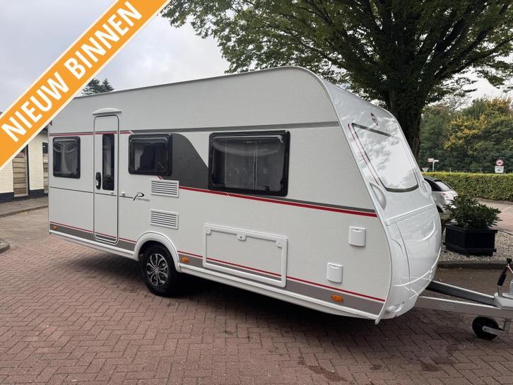 Bürstner Premio 460 TL Enkele Bedden!, Caravans en Kamperen, Caravans, Bedrijf, tot en met 4, 1000 - 1250 kg, Rondzit, Bürstner