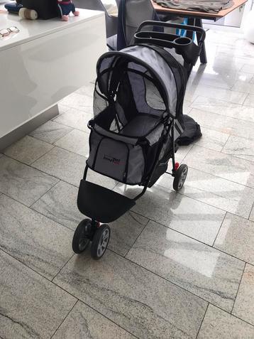 Innopet Hondenbuggy in zeer goede staat beschikbaar voor biedingen