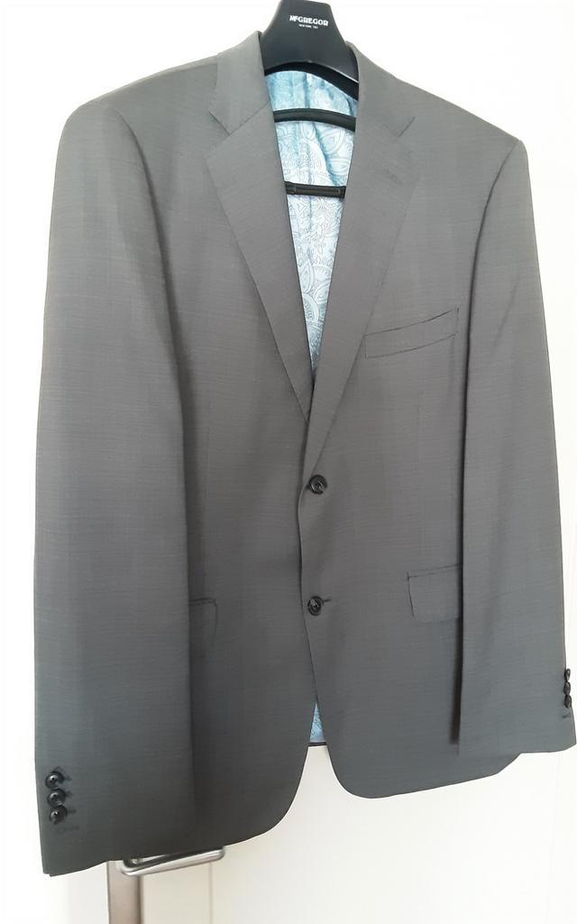 Mc Gregor kostuum maat 54 WOL., Kleding | Heren, Kostuums en Colberts, Zo goed als nieuw, Maat 52/54 (L), Grijs, Ophalen of Verzenden