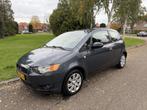Mitsubishi Colt 1.3 Edition Two NIEUWE APK BIJ AFLEVERING, Auto's, Voorwielaandrijving, Euro 5, Stof, 750 kg