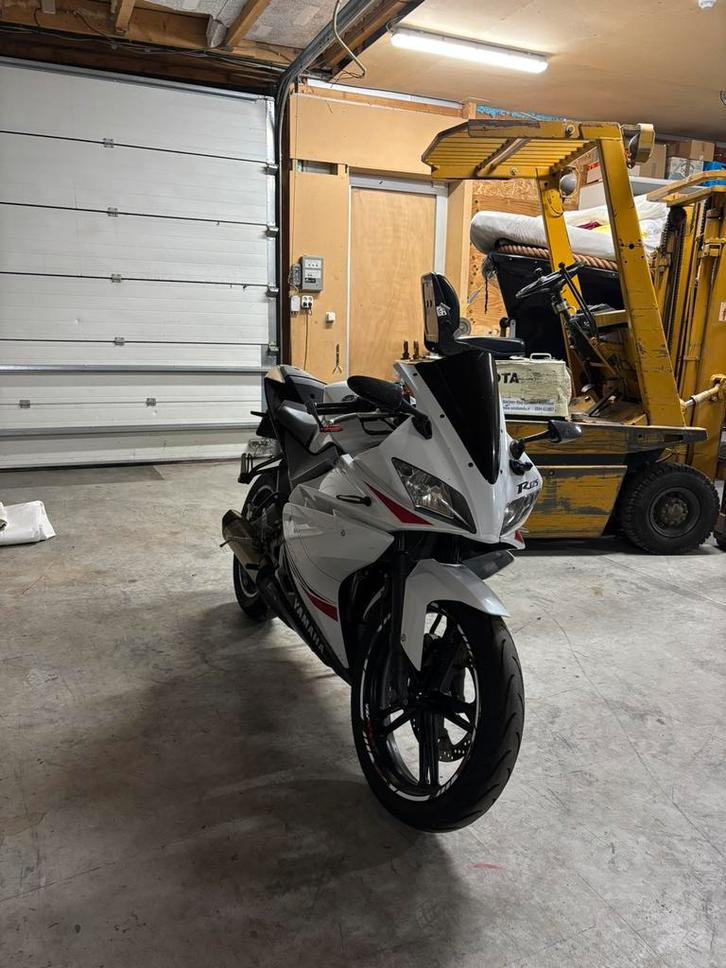 Yamaha R125 uit 2011 - Sportieve A1 motor!, Motoren, Motoren | Yamaha, Particulier, Super Sport, 11 kW of minder, 1 cilinder, Minimaal motorrijbewijs A1