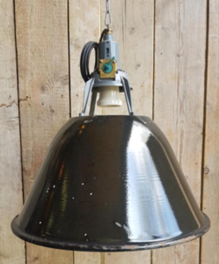 oude industriele fabriekslampen, Huis en Inrichting, Lampen | Hanglampen, Zo goed als nieuw, Minder dan 50 cm, Glas, Metaal, Ophalen