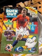 Duck Out (een vrolijk voetbalblad), Boeken, Stripboeken, Eén stripboek, Ophalen of Verzenden, Zo goed als nieuw