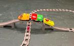 Duplo Intelli trein met 2 machinisten, wissels en brug, Kinderen en Baby's, Speelgoed | Duplo en Lego, Ophalen of Verzenden, Gebruikt
