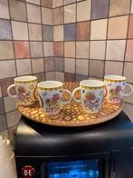 4 mokken,Theo,vrolijk design,als nieuw, Ophalen of Verzenden, Zo goed als nieuw, Overige stijlen, Kop(pen) en/of Schotel(s)