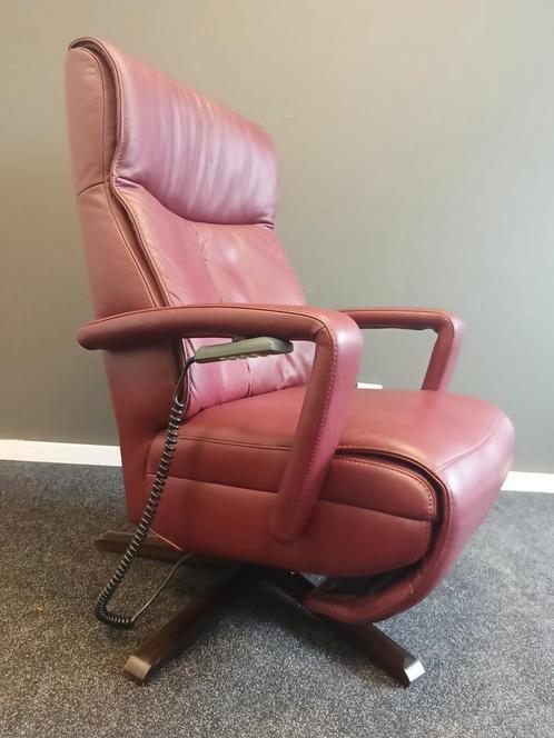 Sta op relax fauteuil Prominent Stockholm ALS NIEUW !, Huis en Inrichting, Fauteuils, Zo goed als nieuw, 50 tot 75 cm, Ophalen of Verzenden