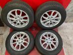 Winterbanden Toyota Yaris Cross 205/65R16, Gebruikt, 16 inch, ., Banden en Velgen
