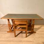 Jaren 70 grenen bureau met linoleum blad Laukaan Puu Fins, Huis en Inrichting, Ophalen, Gebruikt, Olle Pira, In hoogte verstelbaar