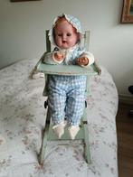 Antiek popje met kinderstoel, Ophalen