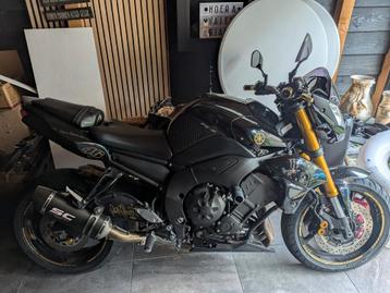 Yamaha FZ8 | Rossi autograph edition | SC Project  beschikbaar voor biedingen