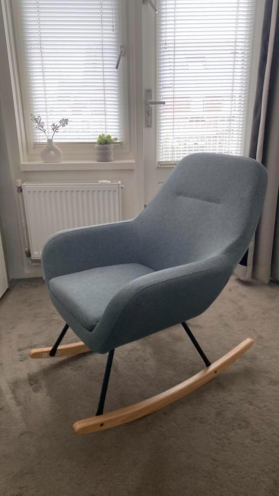 Schommel stoel als nieuw !!, Huis en Inrichting, Fauteuils, Zo goed als nieuw, 50 tot 75 cm, Ophalen