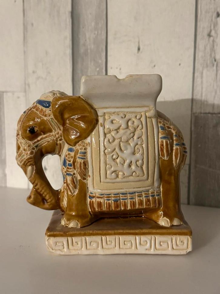 Vintage keramische olifant asbak, Antiek en Kunst, Antiek | Woonaccessoires, Ophalen of Verzenden