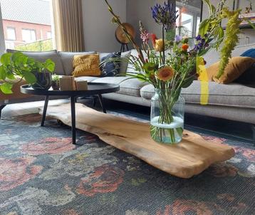 Kersenhouten salontafel - verrijdbaar (180 x 52 x 13,5 cm) 