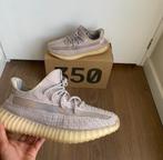 Adidas Yeezy boost 350 v2 synth 45 1/3, Kleding | Heren, Schoenen, Ophalen of Verzenden, Zo goed als nieuw, Overige kleuren