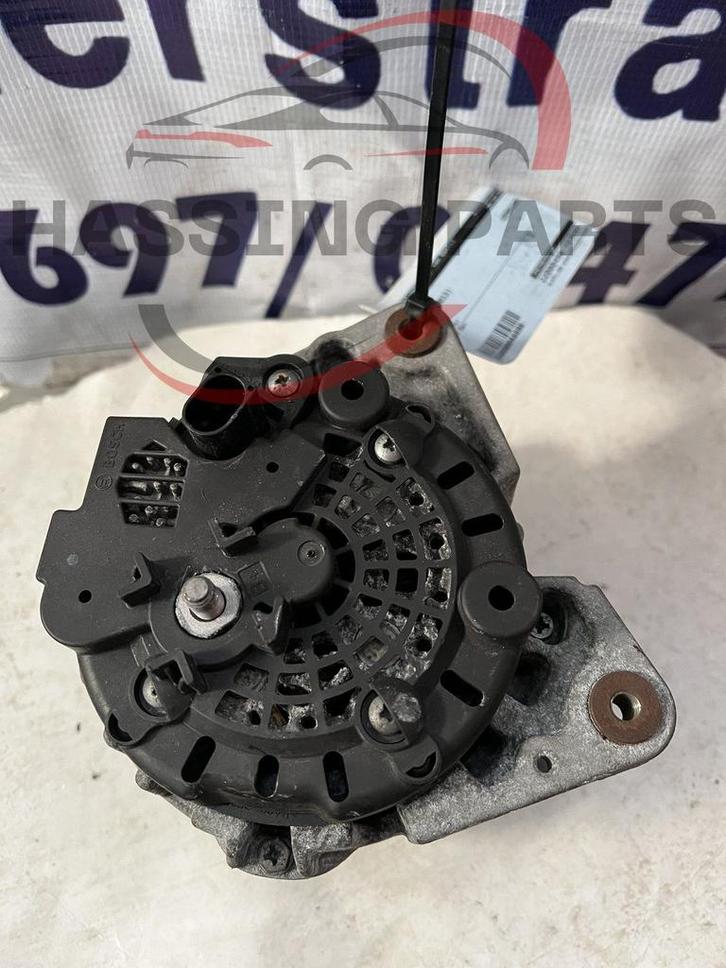 Volkswagen UP dynamo 04C903023D, Auto-onderdelen, Motor en Toebehoren, Volkswagen, Gebruikt, Ophalen of Verzenden