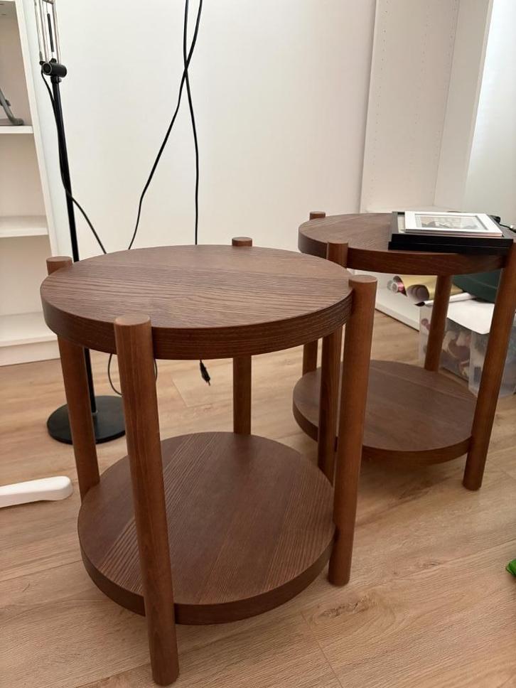 2x IKEA LISTERBY Tafeltje, donkerbruin beukenfineer, 50 cm, Huis en Inrichting, Tafels | Salontafels, Minder dan 50 cm, 50 tot 100 cm