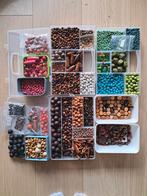 Grote partij houten kralen - diverse kleuren formaten, Hobby en Vrije tijd, Ophalen of Verzenden, Zo goed als nieuw, Kraal