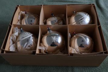 6 zeer grote antieke kerstballen  beschikbaar voor biedingen