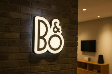 Bang & Olufsen Logo Lamp beschikbaar voor biedingen