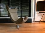 Design draai fauteuil Egg chair + hocker. Mos groen, Design, Stof, Zo goed als nieuw, 50 tot 75 cm
