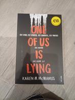 Karen McManus - One of Us Is Lying, Boeken, Ophalen, Zo goed als nieuw, Karen McManus