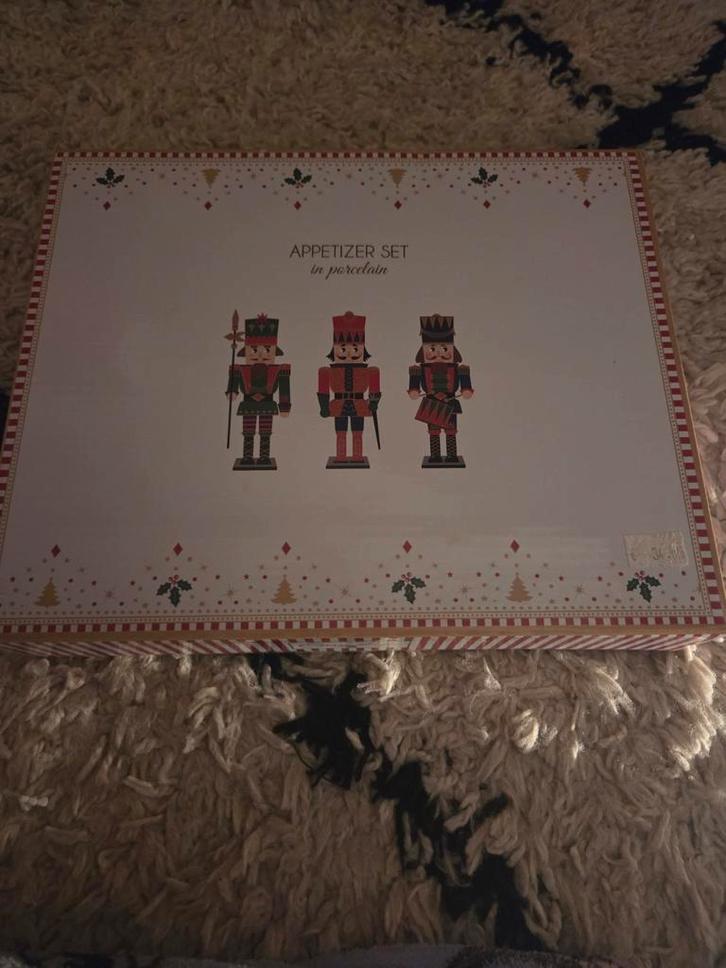 Appetizer Set Porselein - Nieuw in Doos!, Huis en Inrichting, Keuken | Bestek, Nieuw, Bestekset, Overige materialen, Ophalen of Verzenden