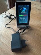 Luchtkwaliteits - CO2 - fijnstof - luchtvochtigheidsmeter, Doe-het-zelf en Verbouw, Meetapparatuur, Ophalen of Verzenden, Zo goed als nieuw