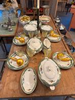 Compleet Kerstservies Sociëteit Ceramique Maastricht, Antiek en Kunst, Antiek | Servies compleet, Ophalen of Verzenden