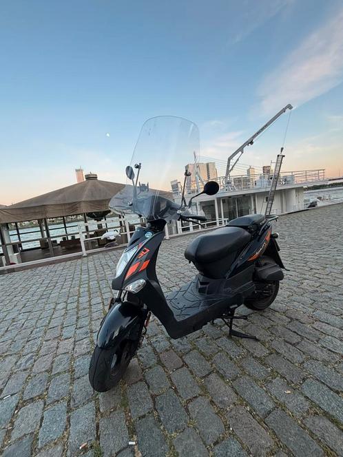 Kymco Agility 50 2019 blauw kenteken, Fietsen en Brommers, Snorfietsen en Snorscooters, Zo goed als nieuw, Kymco, Ophalen