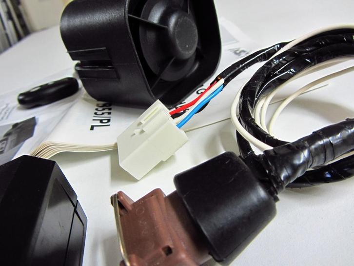 100% nieuw 24V Alarm tbv hal, container, truck werkmaterieel, Doe-het-zelf en Verbouw, Alarmsystemen, Nieuw, Compleet systeem