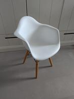 Kinderstoel wit houten poten Eames idee, Ophalen of Verzenden