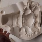 Gietmal tuinkabouter met pompoen, Hobby en Vrije tijd, Pottenbakken, Ophalen, Gebruikt