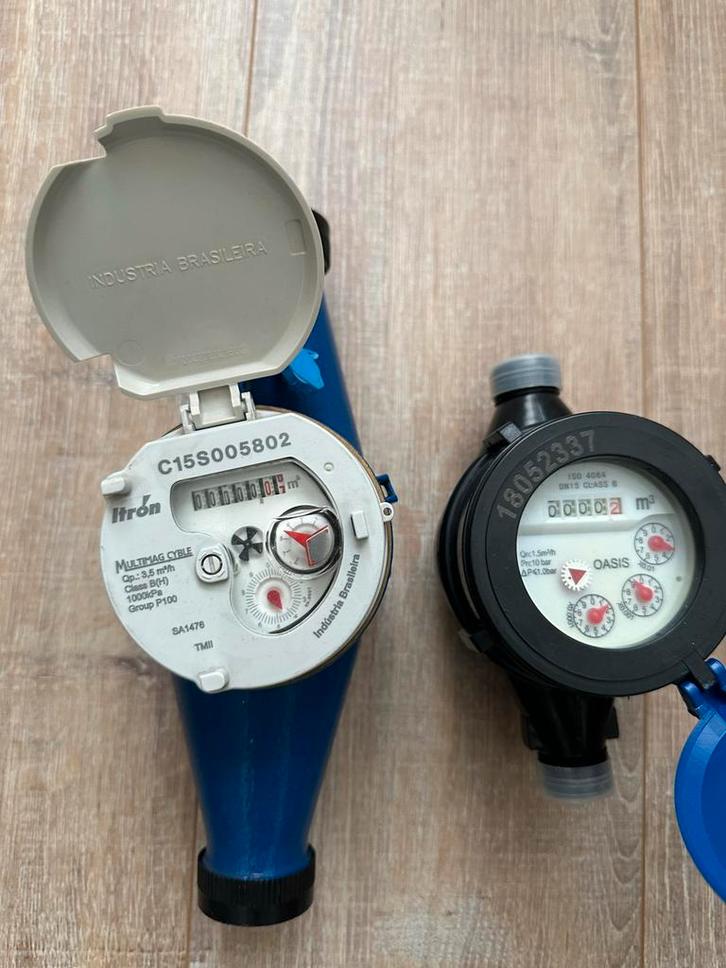 Diverse watermeters - nieuw of gebruikt, Doe-het-zelf en Verbouw, Meetapparatuur, Zo goed als nieuw, Vocht of Vloeistof, Ophalen