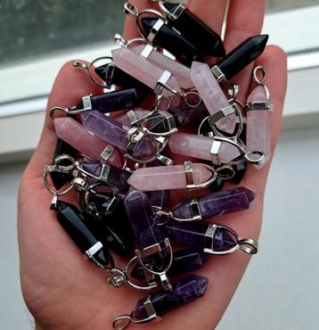 12 soorten edelstenen hangers edelsteen sieraden hanger  beschikbaar voor biedingen