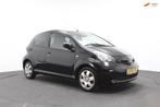 Toyota Aygo 1.0-12V + | Airco | APK 04-2026 | Elektrische ra, Voorwielaandrijving, Gebruikt, 4 stoelen, Origineel Nederlands