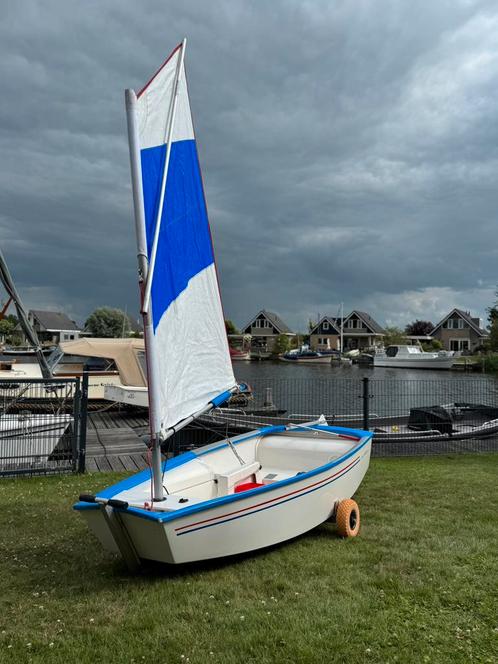 Nette optimist - zeilboot, Watersport en Boten, Zeilen en Zeiltoebehoren, Gebruikt, Minder dan 15 m², Ophalen