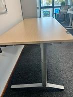 3 Bureaus - In hoogte verstelbaar (Oosterhout NB), Huis en Inrichting, Bureaus, Ophalen of Verzenden, In hoogte verstelbaar, Gebruikt