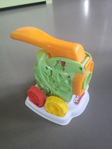 Play Doh klei machine beschikbaar voor biedingen
