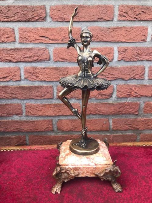 mooi bronzen beeld van een ballerina, Antiek en Kunst, Kunst | Beelden en Houtsnijwerken, Ophalen of Verzenden